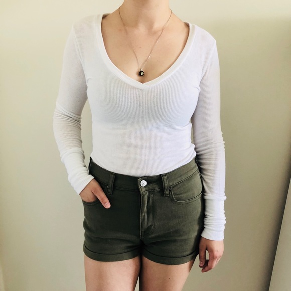 Pacsun White V-neck - Picture 2 of 5